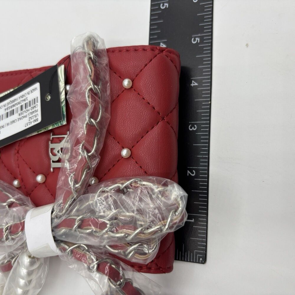 Badgley Mischka Red Phone Case Purse w/ Diamond Quilting & Pearls Cardholder NEW - Picture 6 of 8